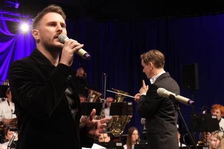 STOLETJE NAVDIHA 50. božično novoletni koncert Godbe Cerknica 57 Foto Ljubo Vukelič